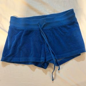 Blue hard tails, size XL. Worn minimial times. Great condition